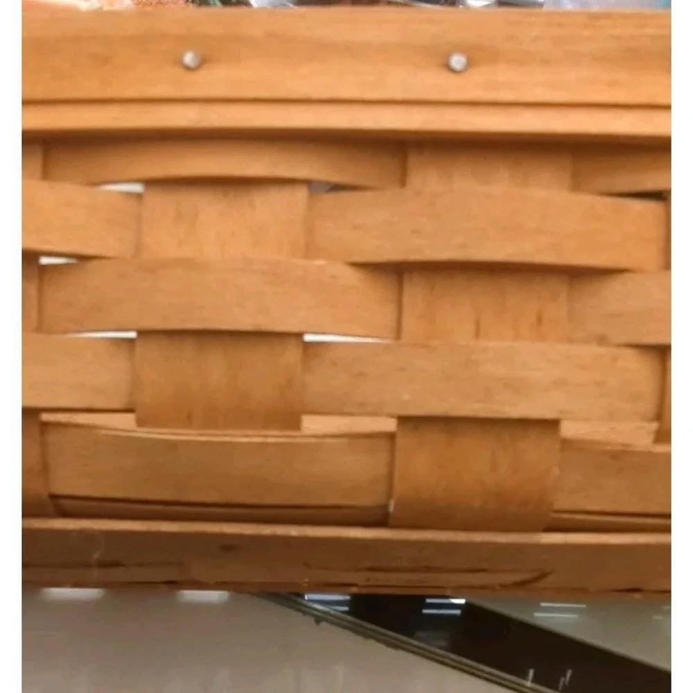 Handwoven‎ Longaberger Basket 1990 (Dresden Ohio USA)